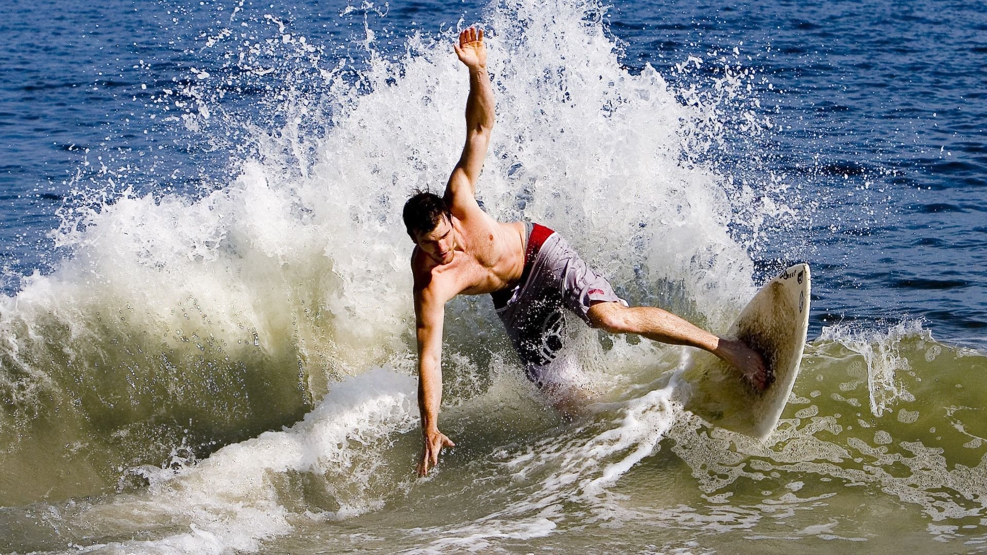 荆棘王冠，布伦森的暗夜加冕礼