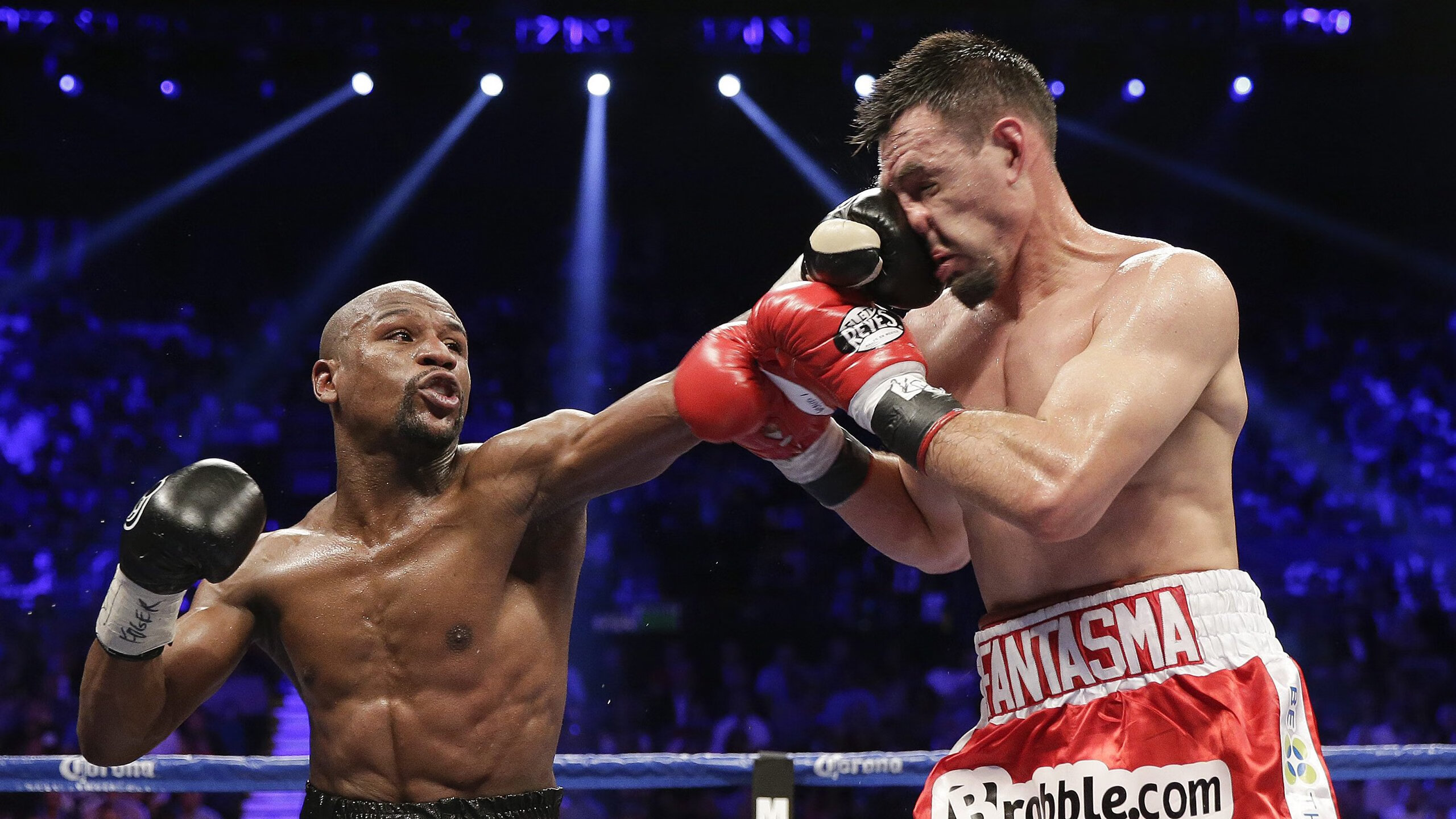 金色海洋的逆流，克莱·汤普森与年度焦点之夜的制胜神话